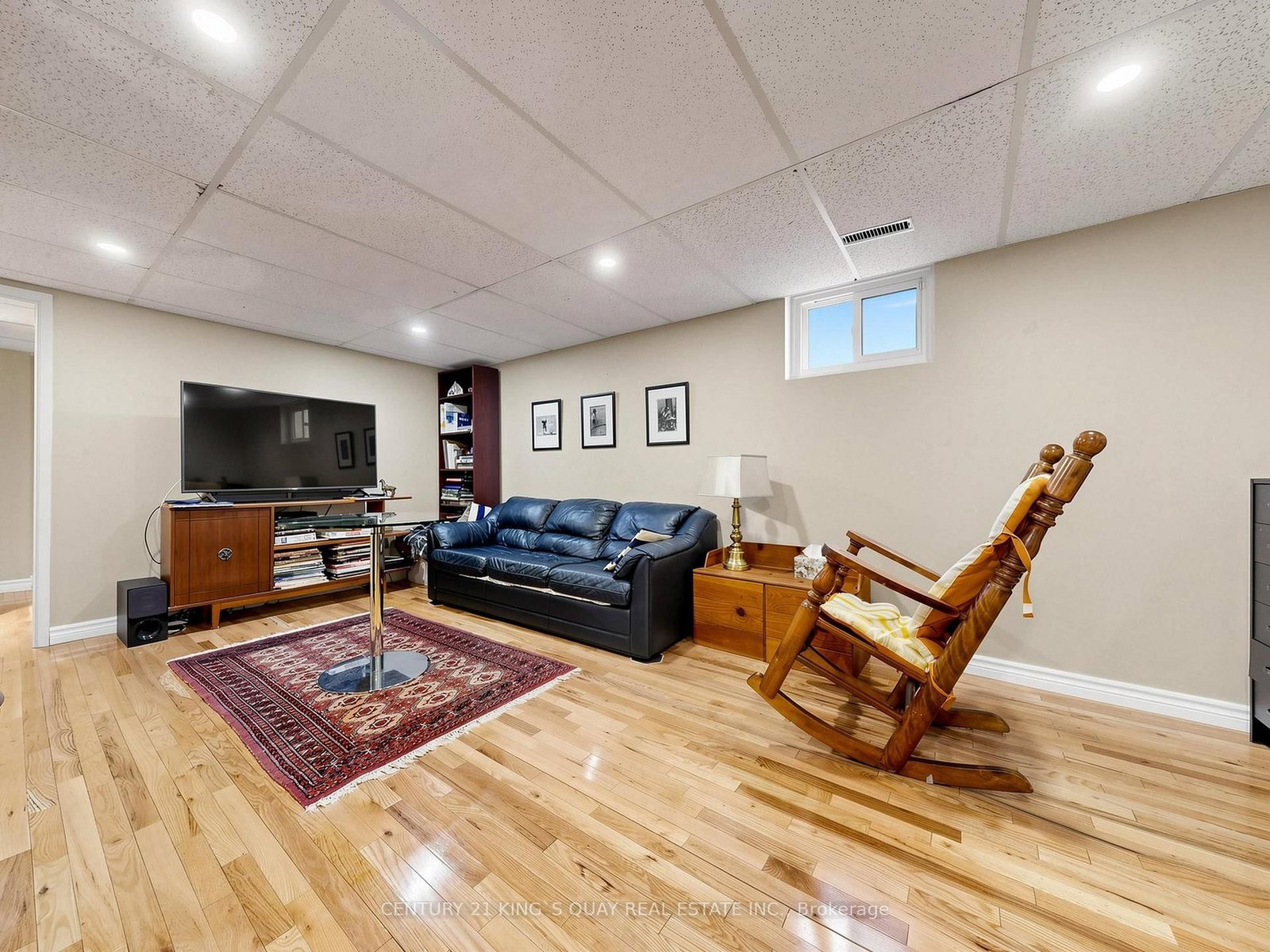 22 Mistflower Road • Toronto, ON photo 32