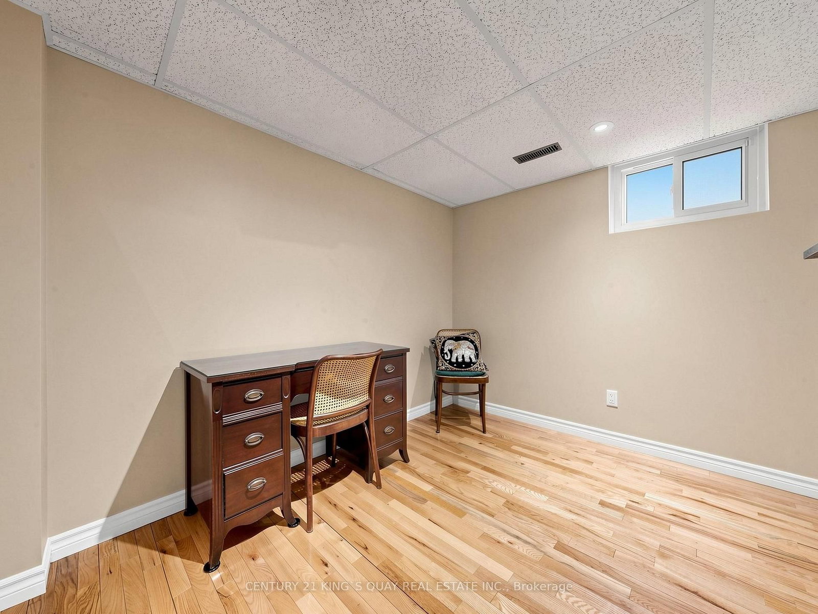 22 Mistflower Road • Toronto, ON photo 33