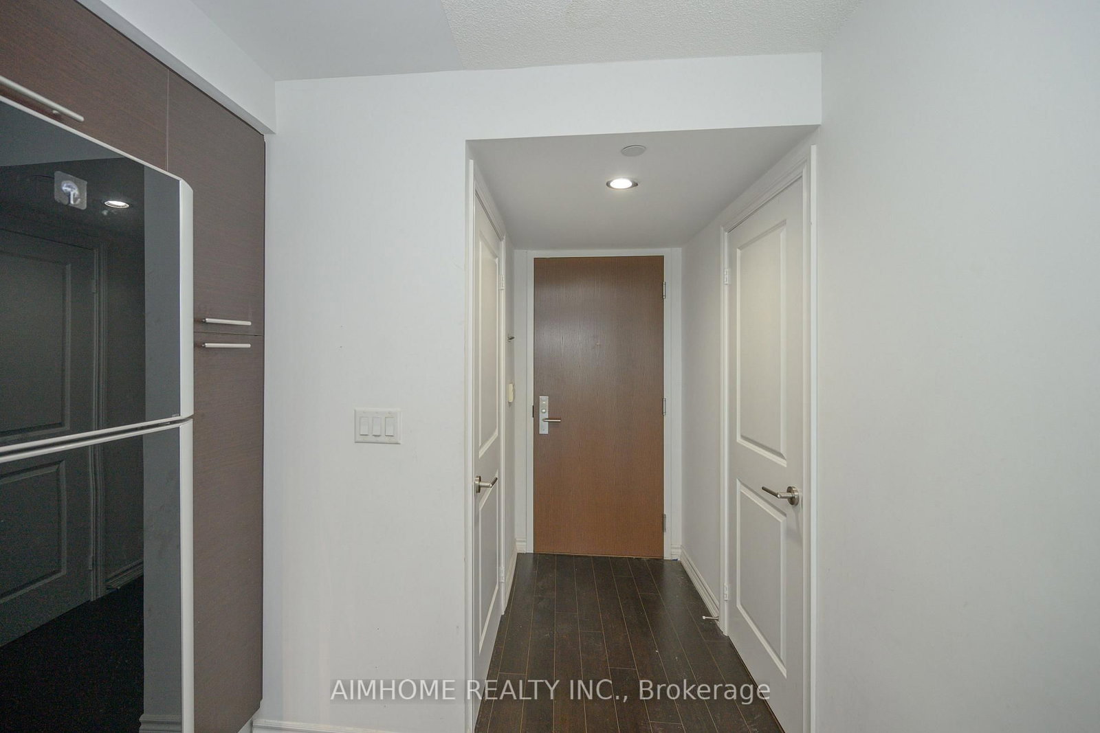 386 Yonge Street • #1405 • Toronto, ON photo 6
