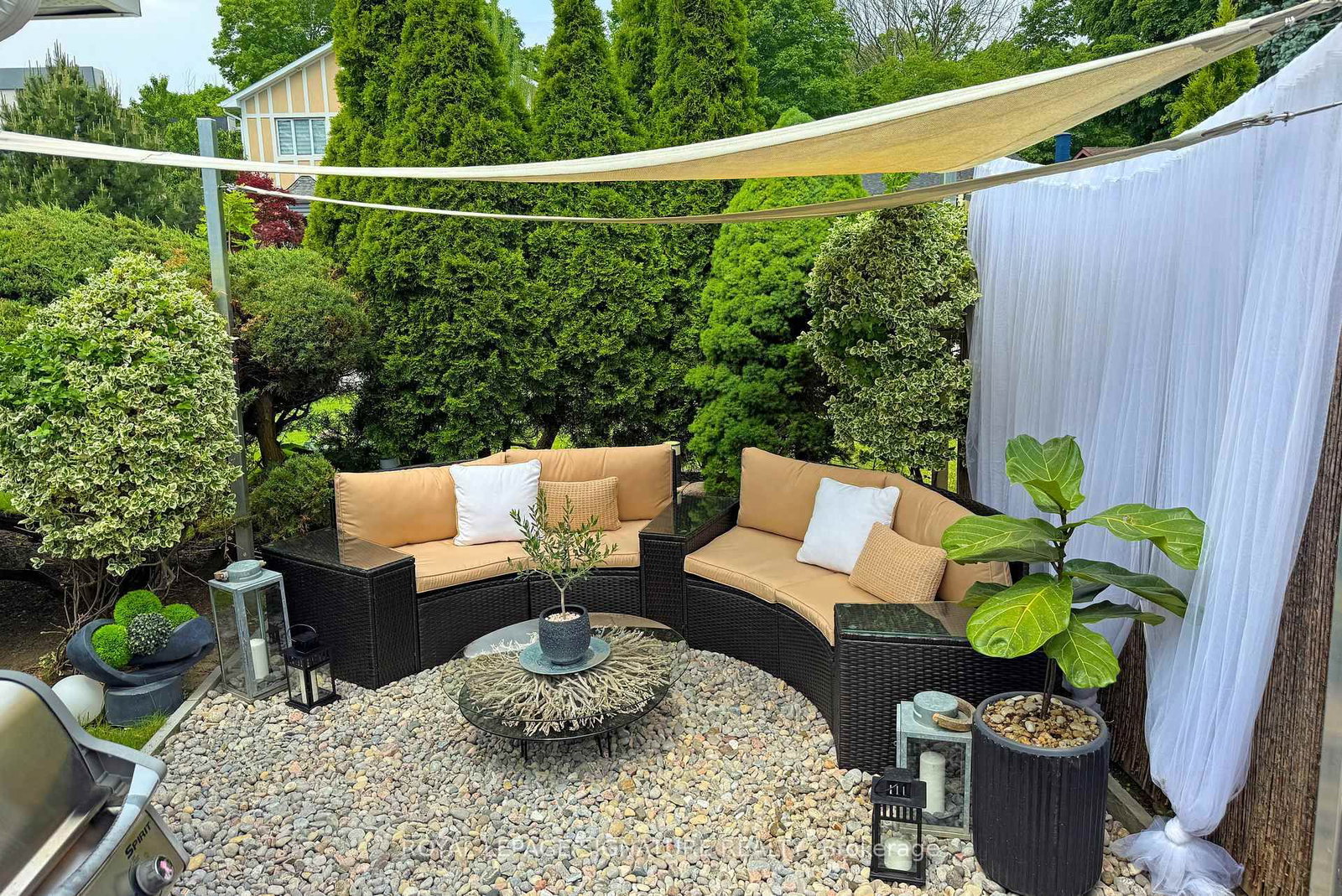 17 Kestell Lane • Toronto, ON photo 37