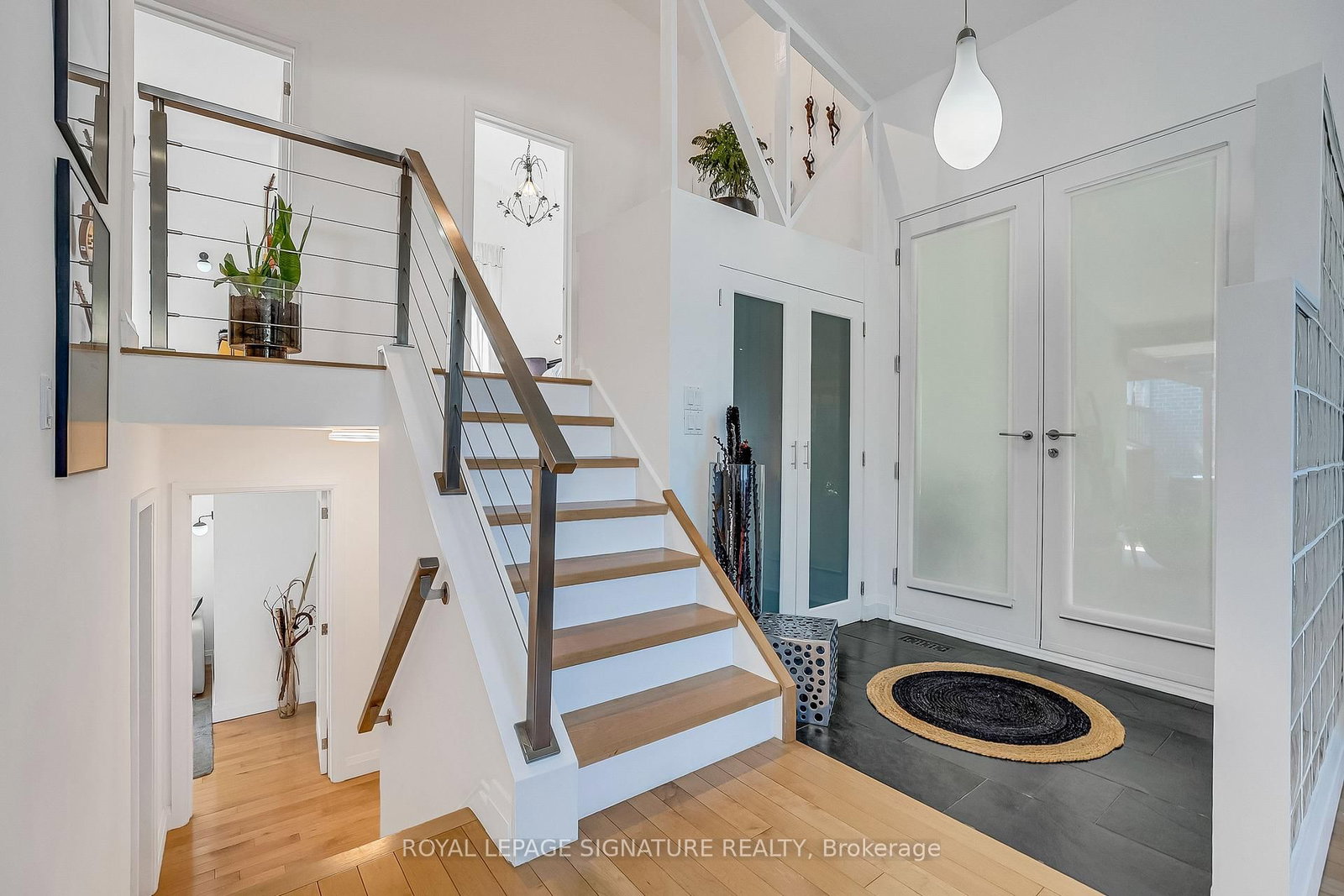 17 Kestell Lane • Toronto, ON photo 6