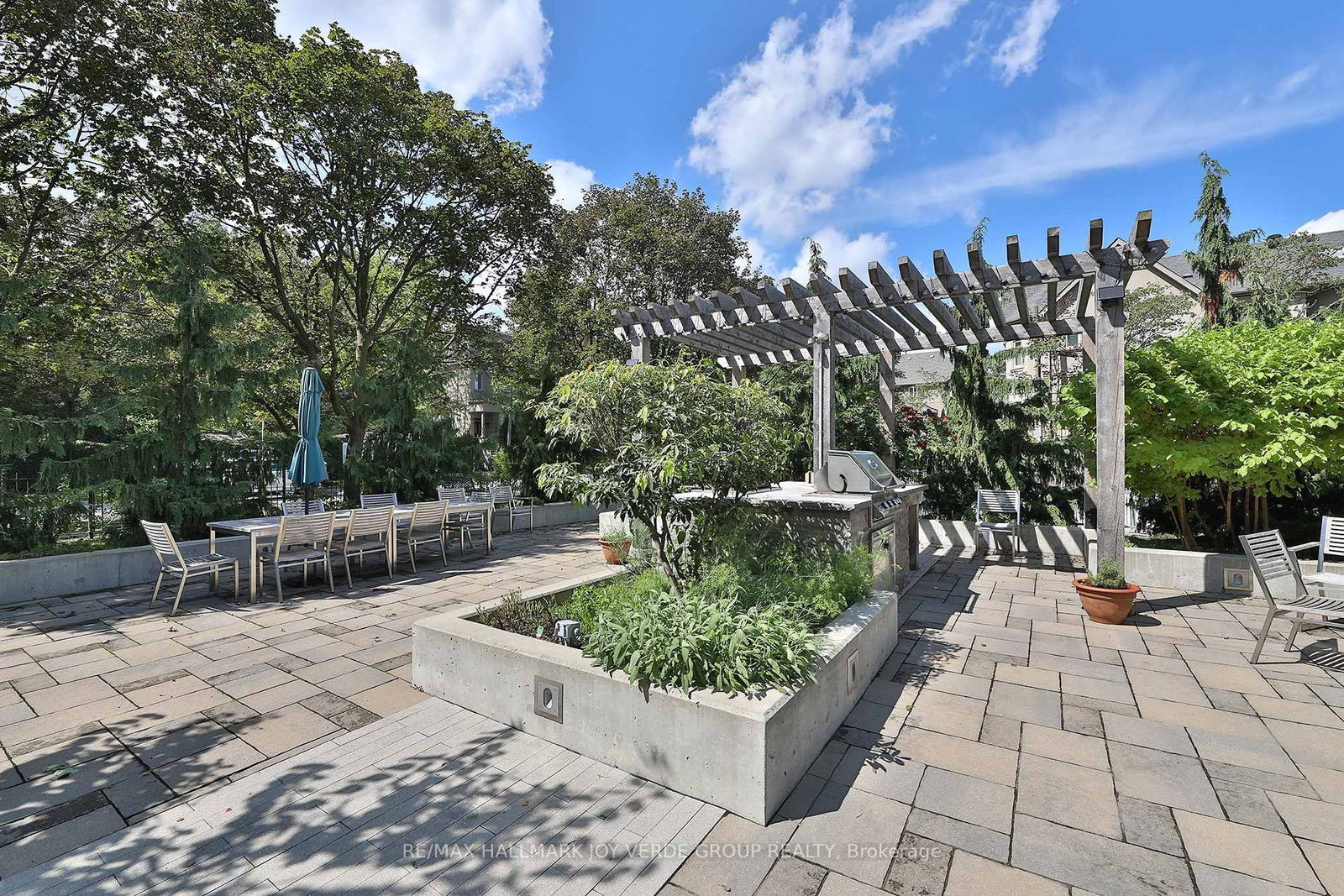 5 Kenneth Avenue • #405 • Toronto, ON photo 22