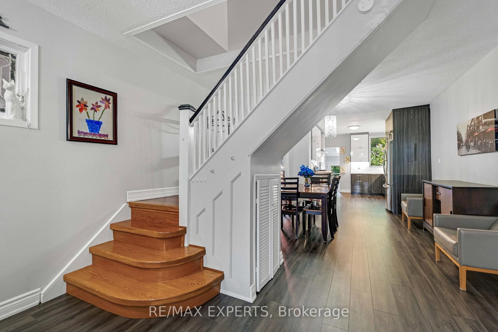 54 Marchmount Road • Toronto, ON photo 17