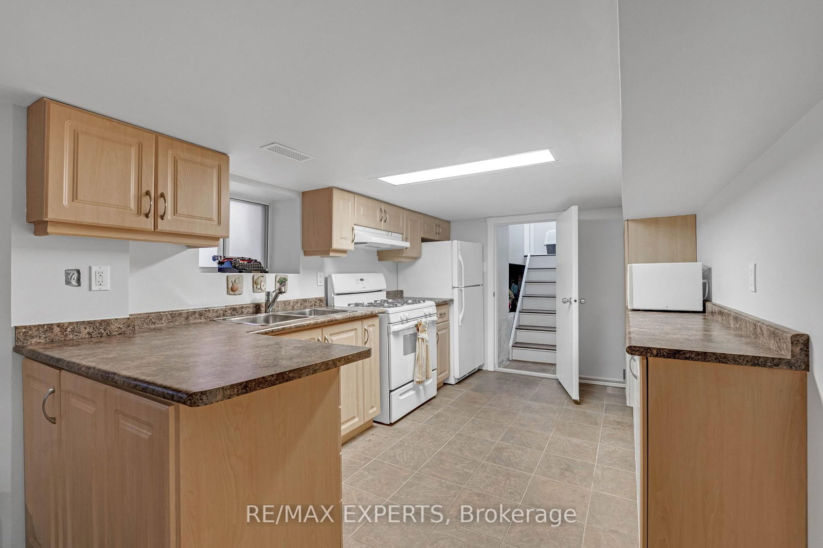 54 Marchmount Road • Toronto, ON photo 26