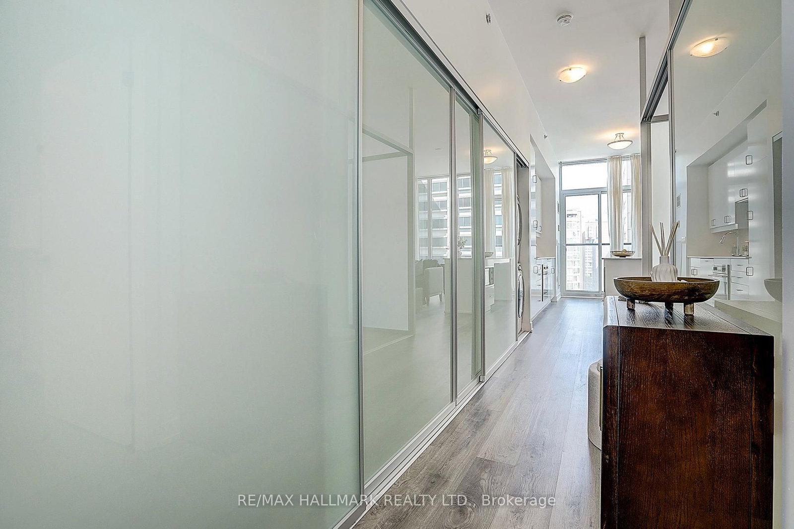 426 University Avenue • #2009 • Toronto, ON photo 19