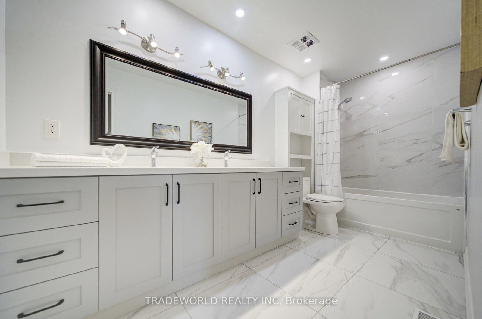37 Avondale Avenue • #513 • Toronto, ON photo 26