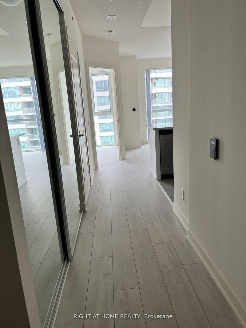 2906 - 4955 yonge Street