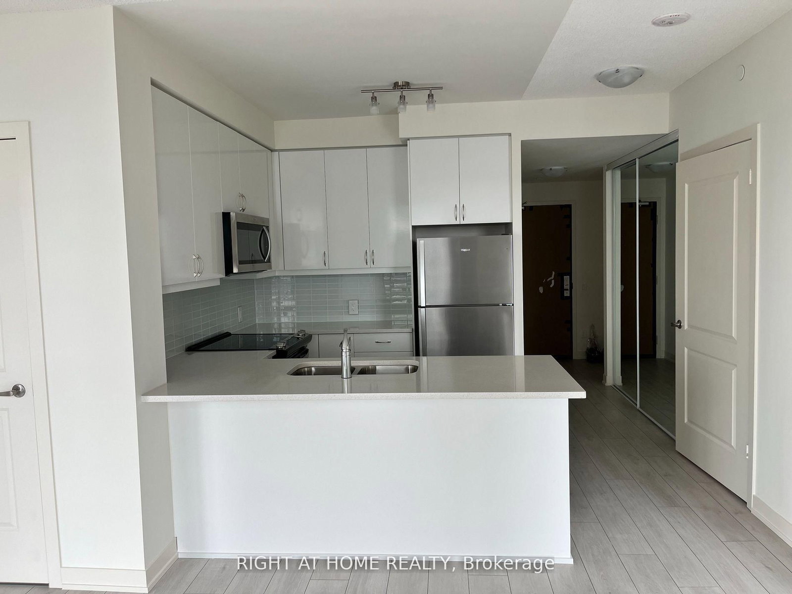 2906 - 4955 yonge Street, Toronto 4