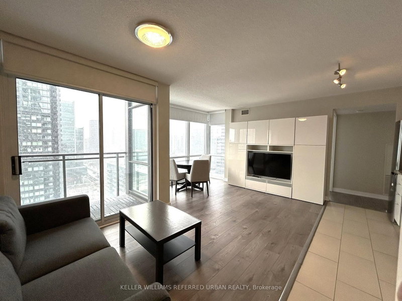 2906 - 15 Fort York Boulevard