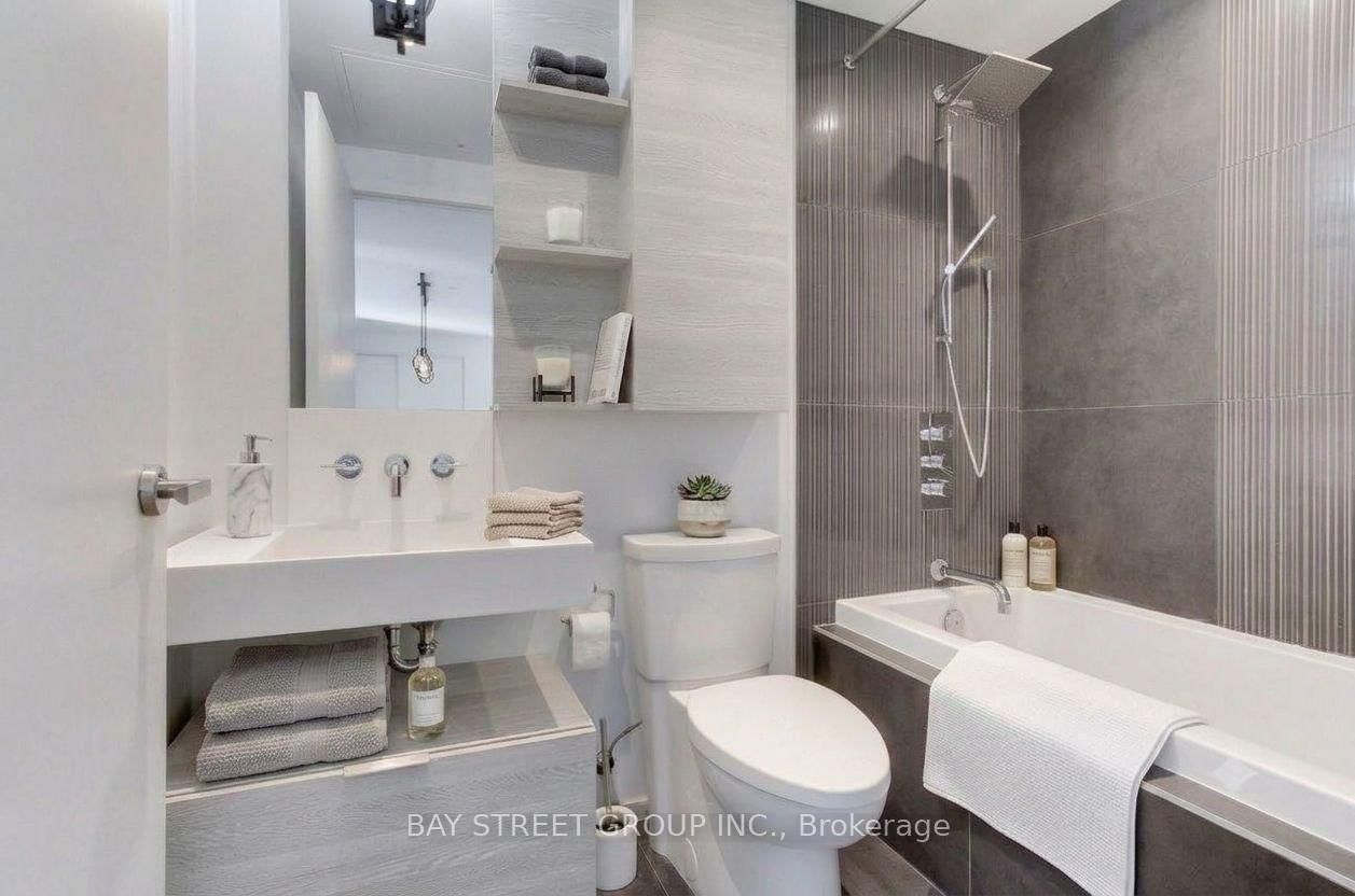 5 St Joseph Street • #1511 • Toronto, ON photo 21