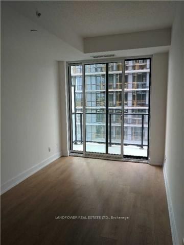 1004 - 150 Fairview Mall Drive