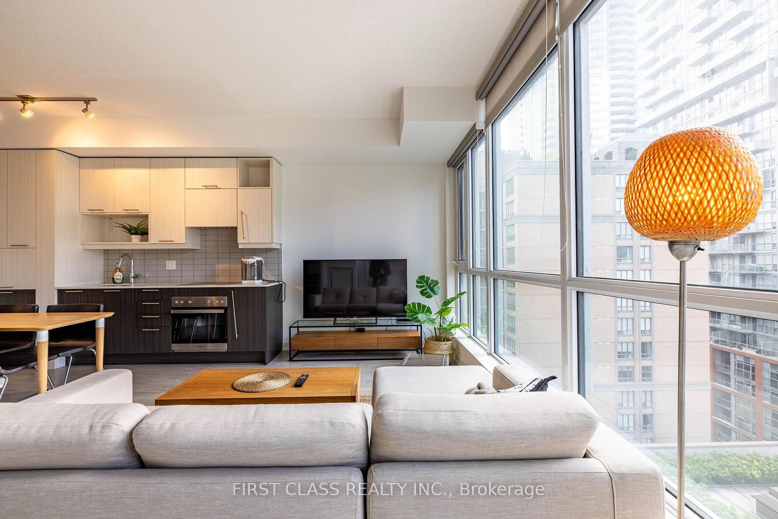 199 Richmond St W Street • #1105 • Toronto, ON photo 10