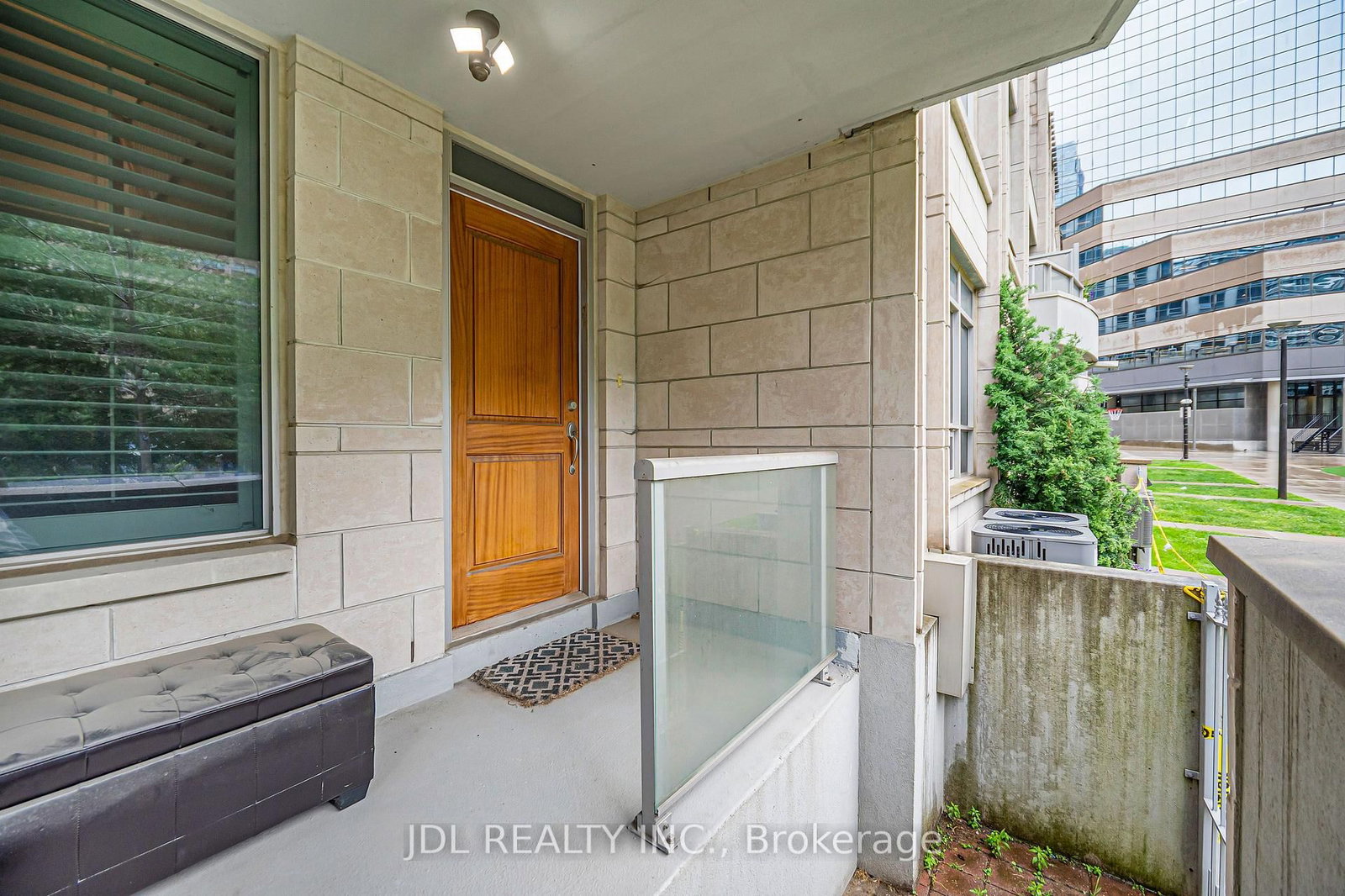 761 Bay Street • #TH07 • Toronto, ON photo 1