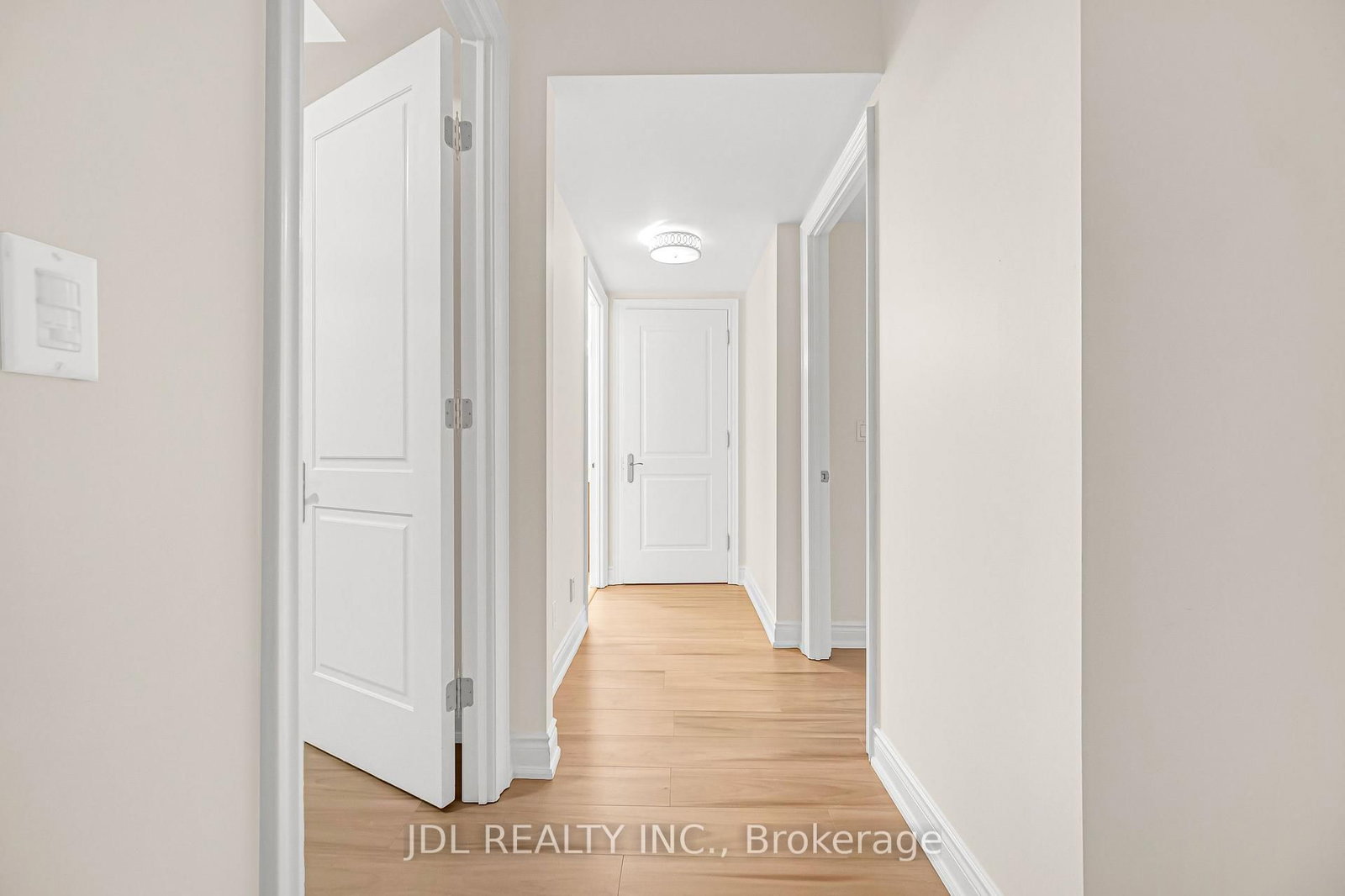 761 Bay Street • #TH07 • Toronto, ON photo 18