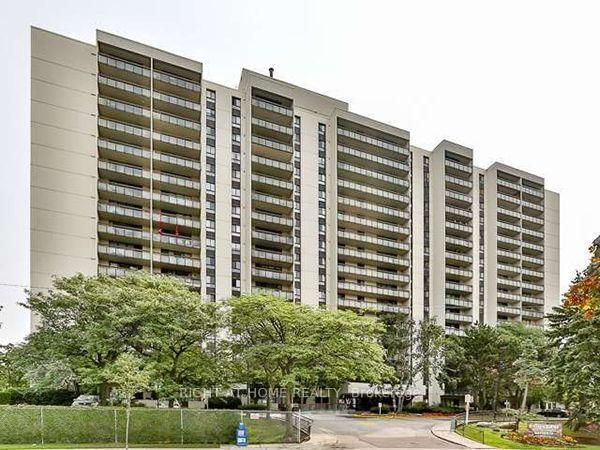 1602 - Room - 350 Seneca Hill Drive