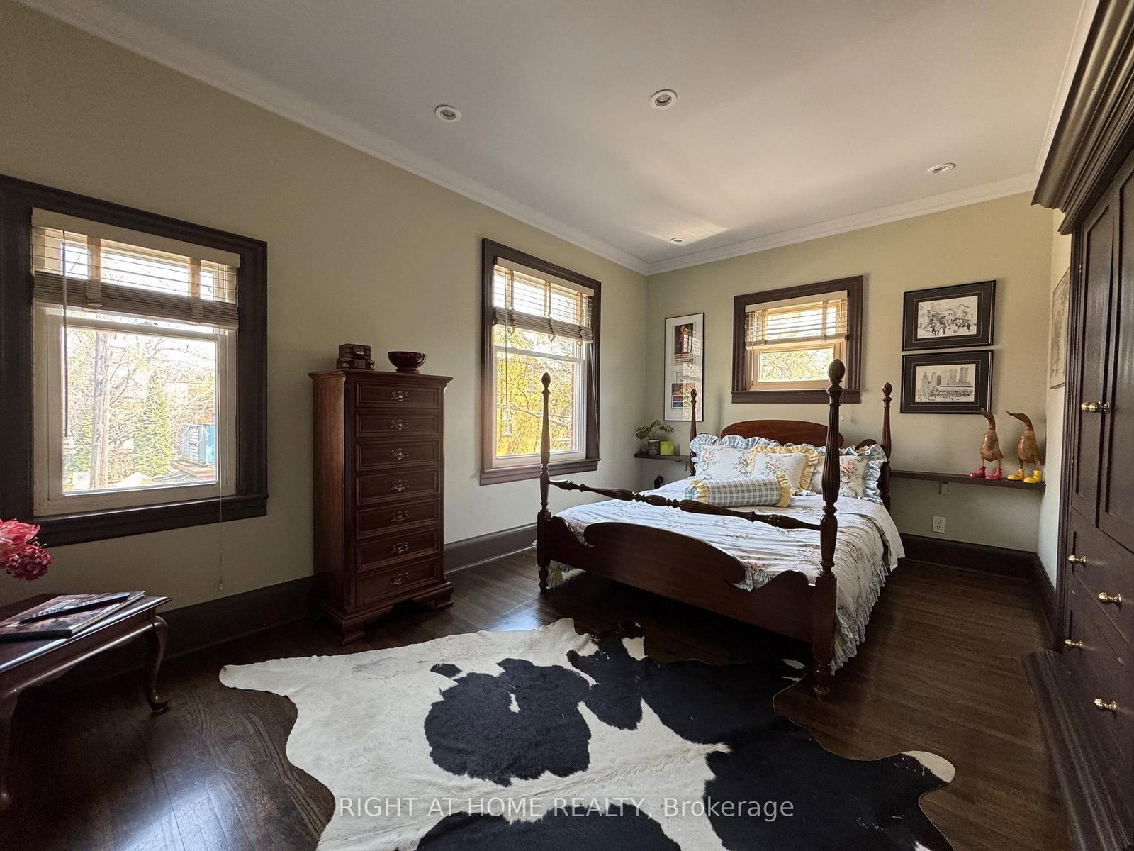 440 Sackville Street • Toronto, ON photo 23