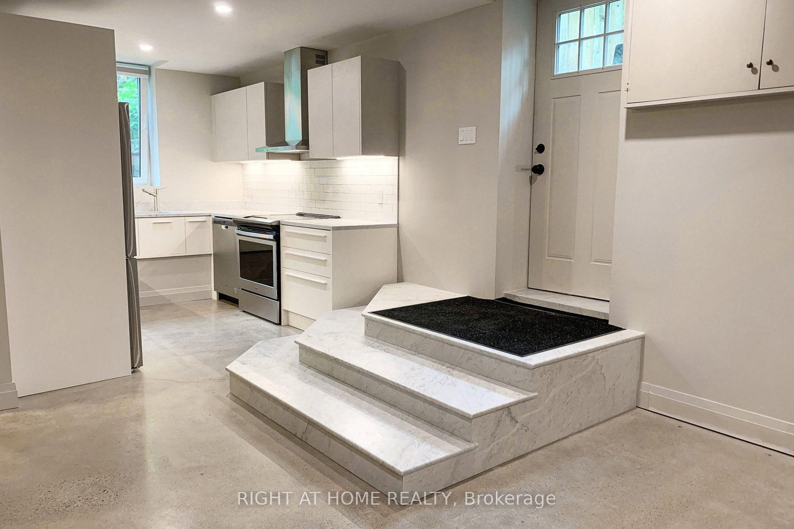 440 Sackville Street • Toronto, ON photo 32