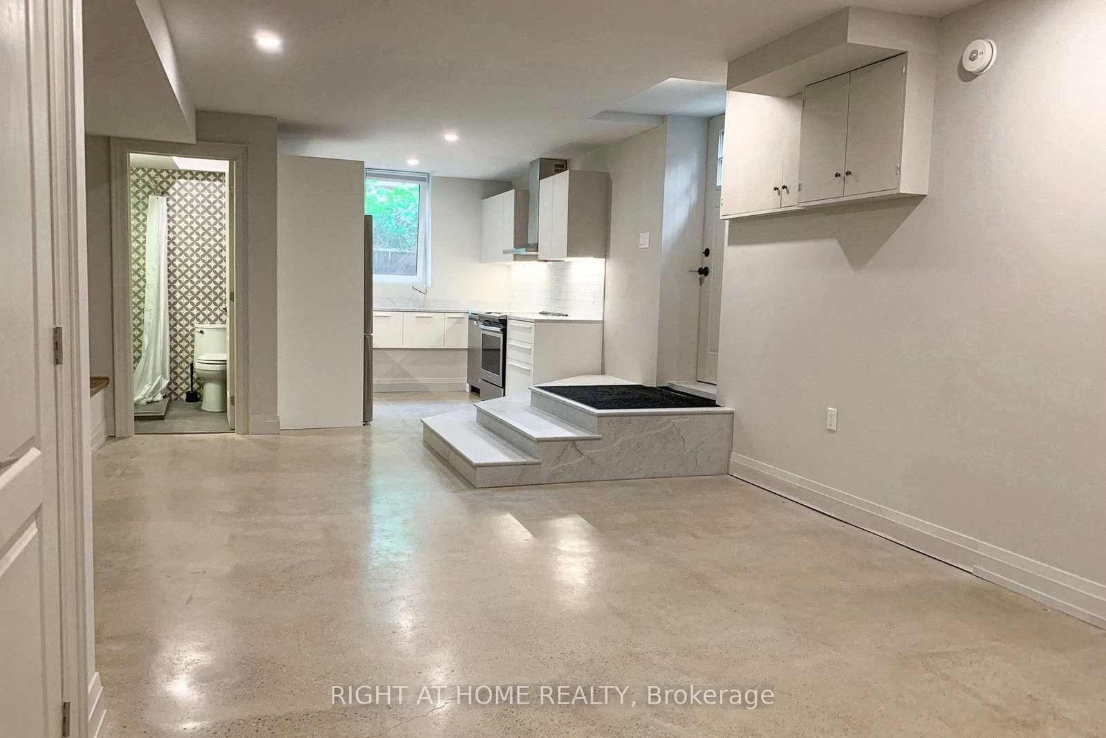 440 Sackville Street • Toronto, ON photo 33