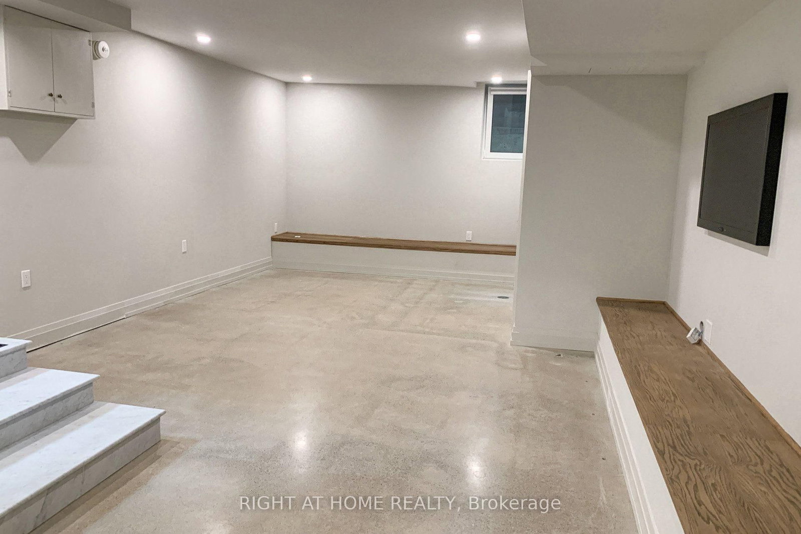 440 Sackville Street • Toronto, ON photo 34