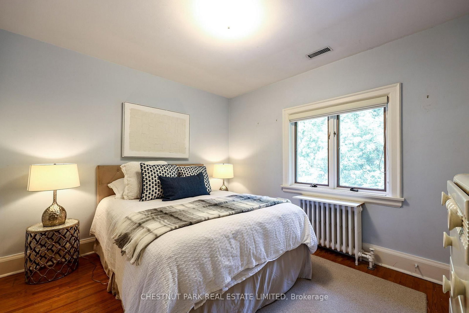 98 St. Leonards Avenue • Toronto, ON photo 31