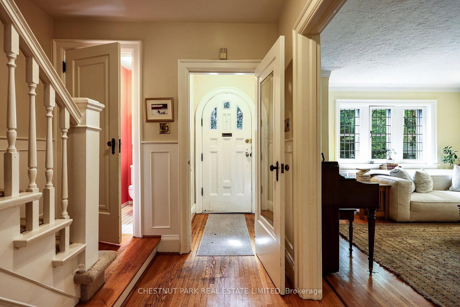 98 St. Leonards Avenue • Toronto, ON photo 4