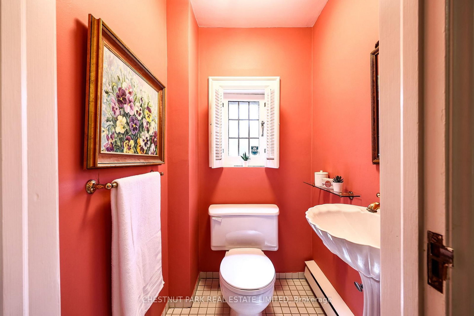 98 St. Leonards Avenue • Toronto, ON photo 6