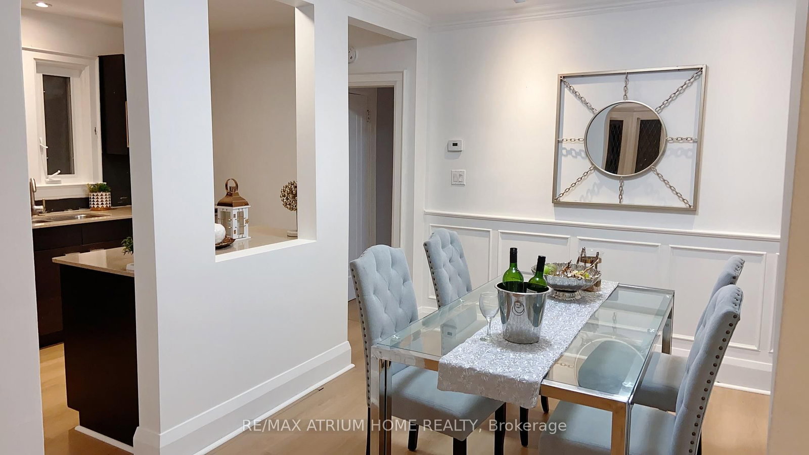 361 Fairlawn Avenue • Toronto, ON photo 9