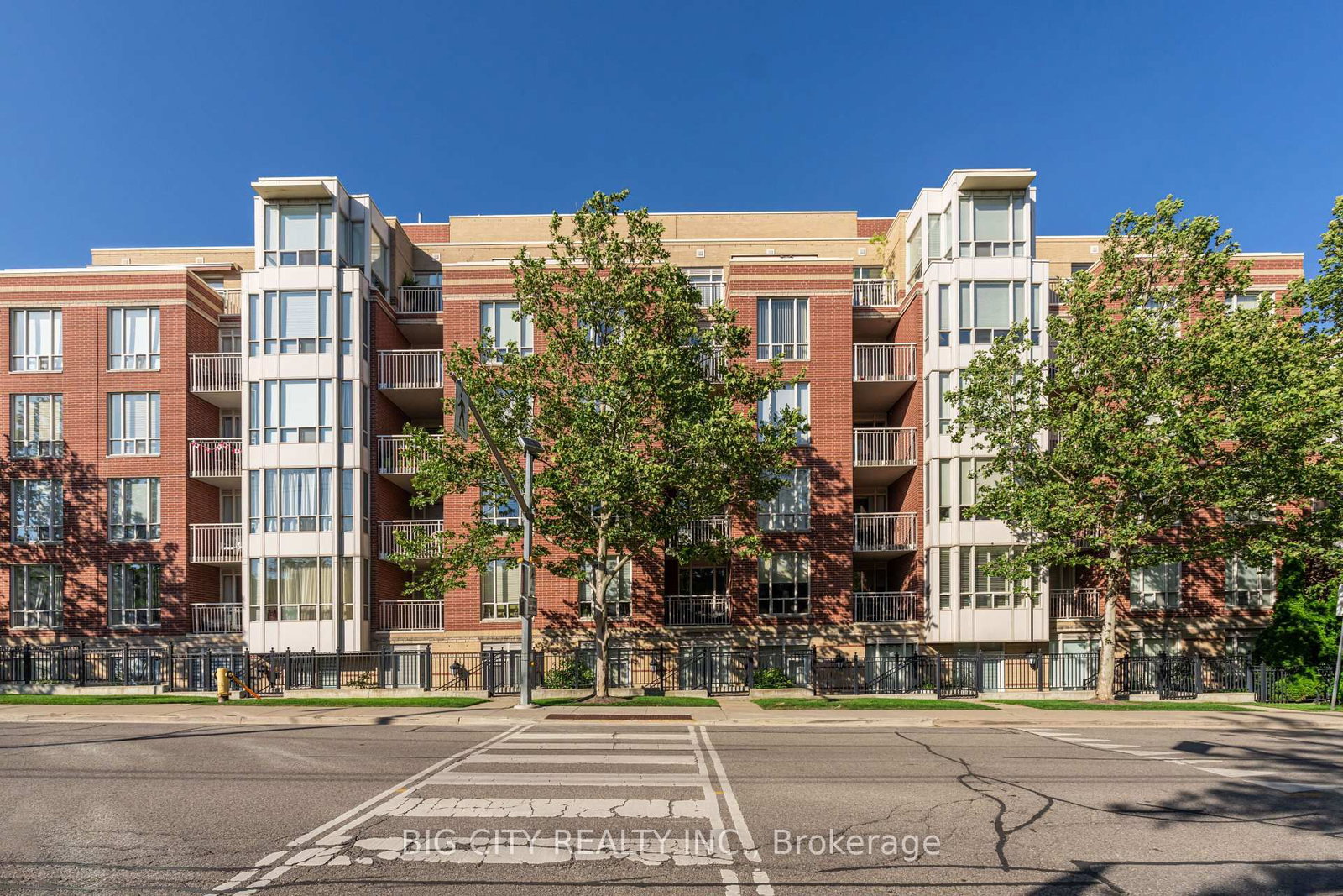 455 Rosewell Avenue • #412 • Toronto, ON photo 27