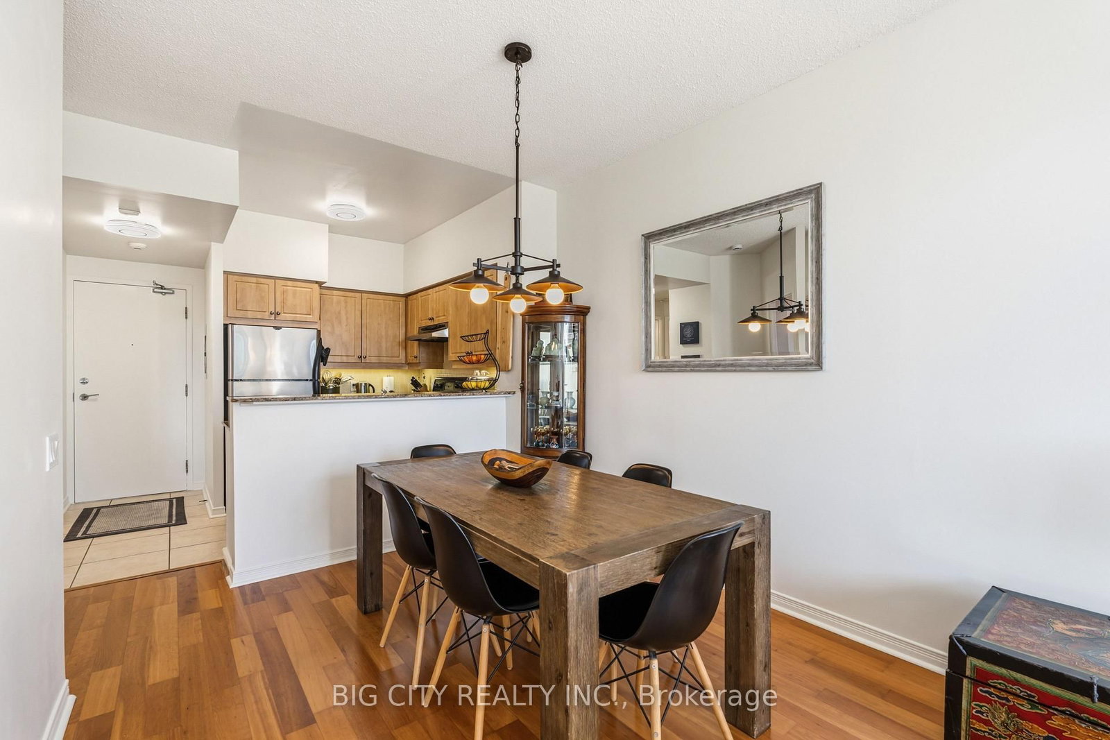 455 Rosewell Avenue • #412 • Toronto, ON photo 9