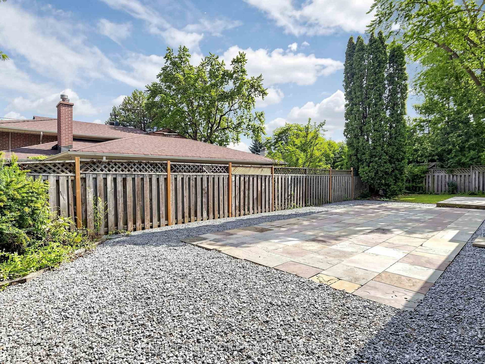 5 Alderdale Court • Toronto, ON photo 35