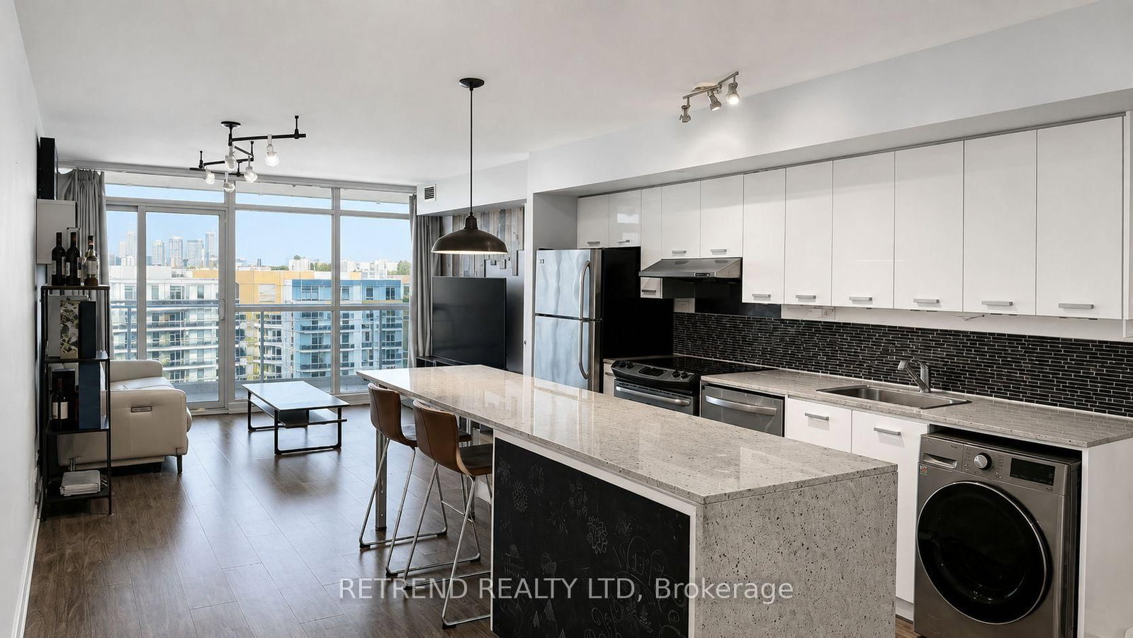 33 Singer Court • #1211 • Toronto, ON photo 9