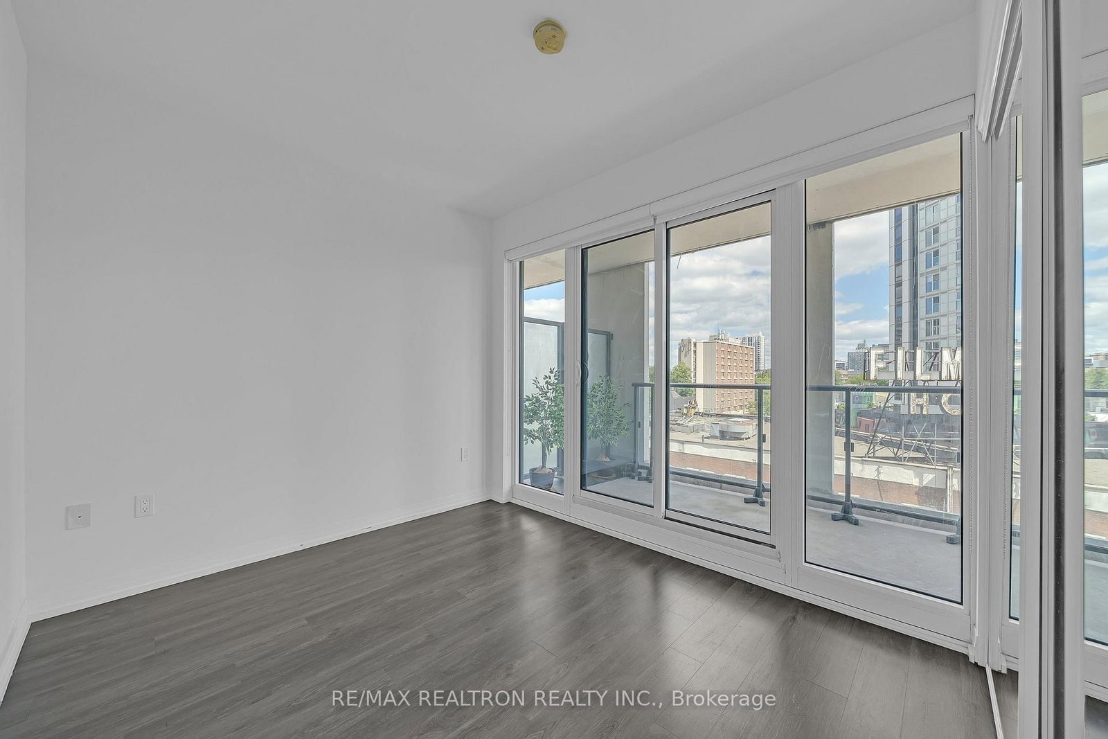 251 Jarvis Street • #514 • Toronto, ON photo 13