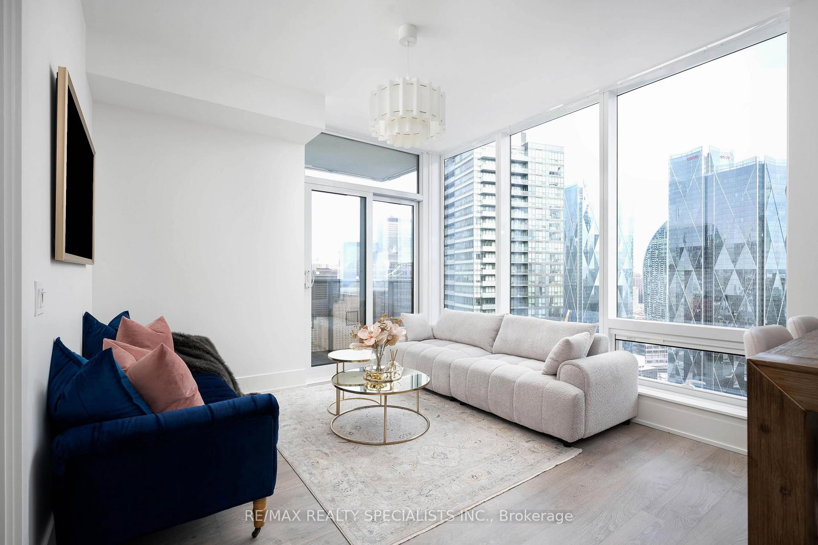 10 York Street • #4303 • Toronto, ON photo 10