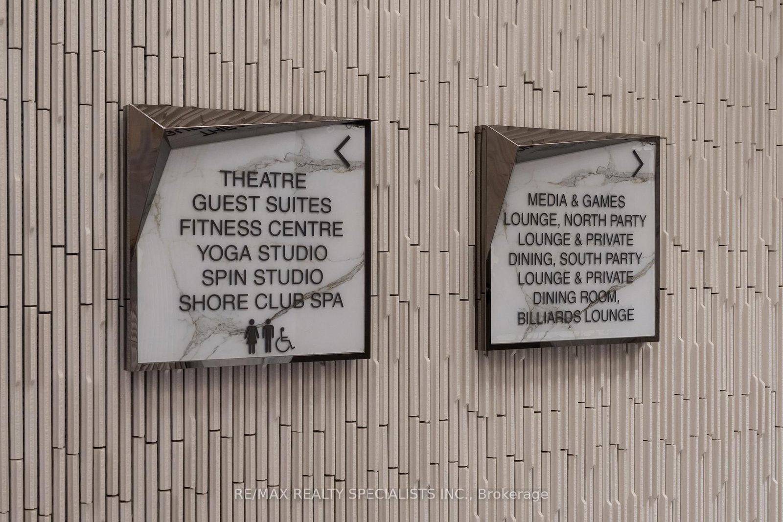 10 York Street • #4303 • Toronto, ON photo 39