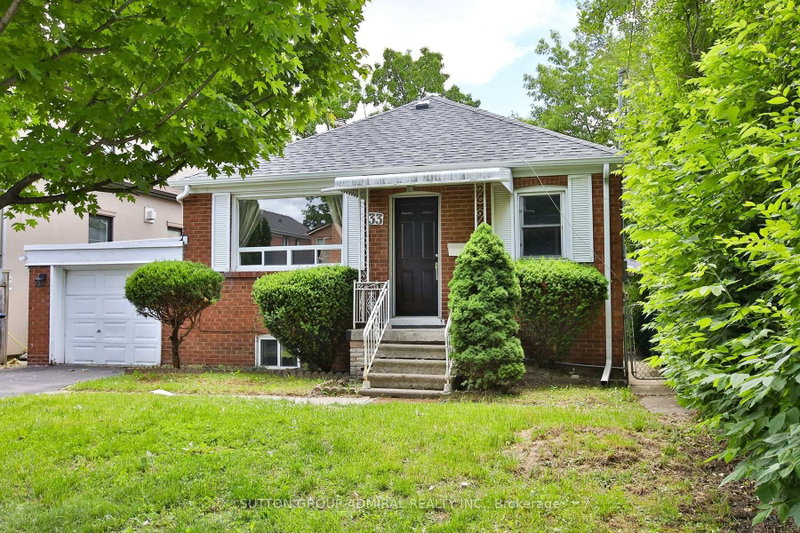 33 Regina Avenue