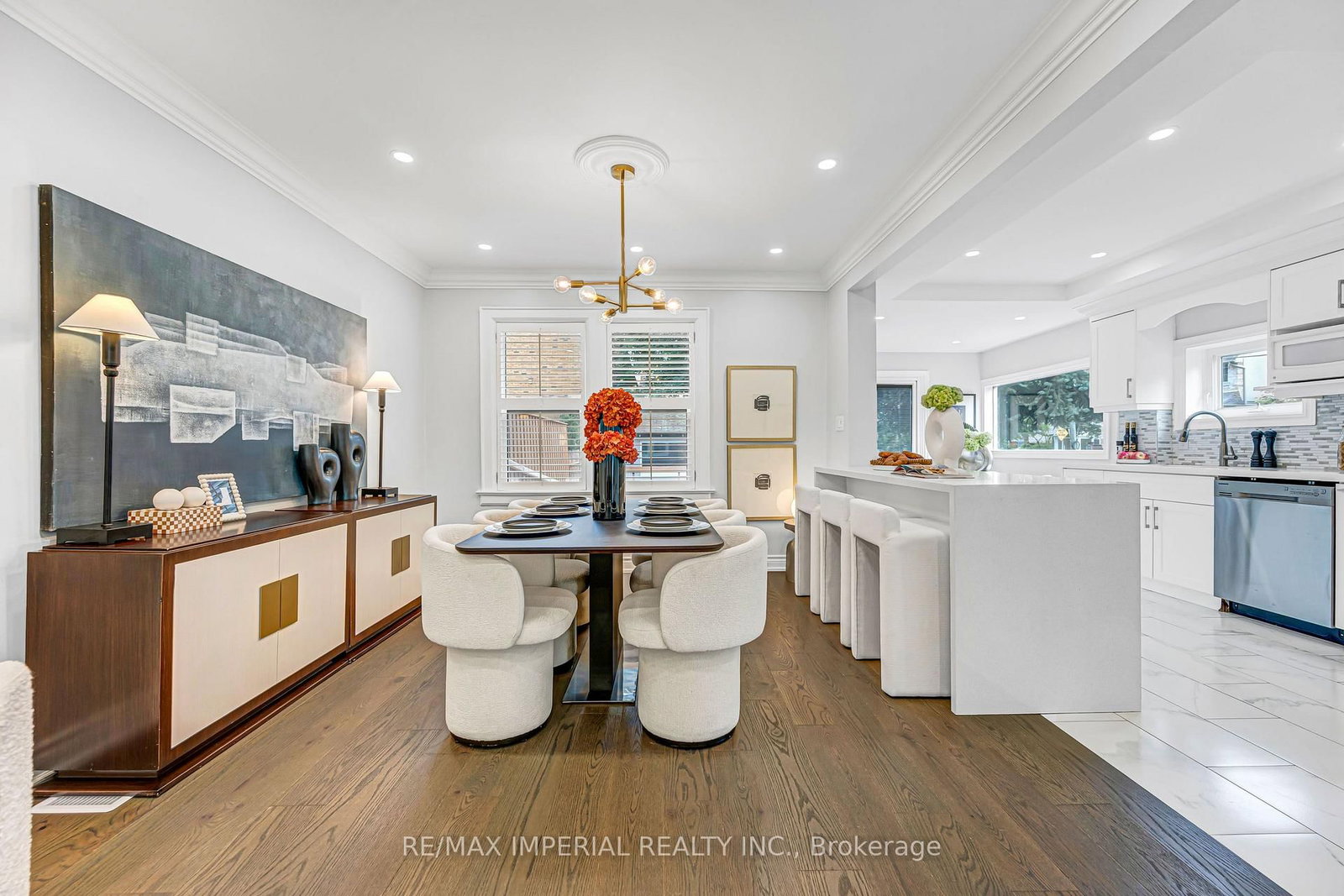 609 Millwood Road • Toronto, ON photo 9