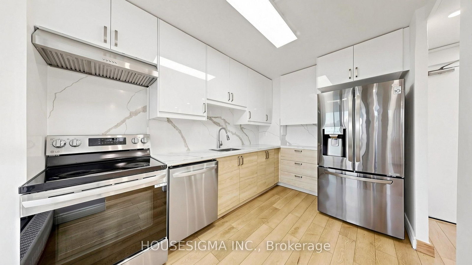 725 Don Mills Road • #305 • Toronto, ON photo 15