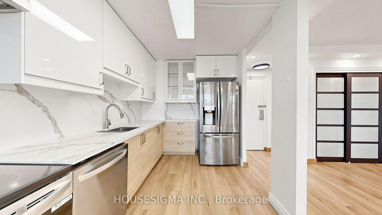725 Don Mills Road • #305 • Toronto, ON photo 16