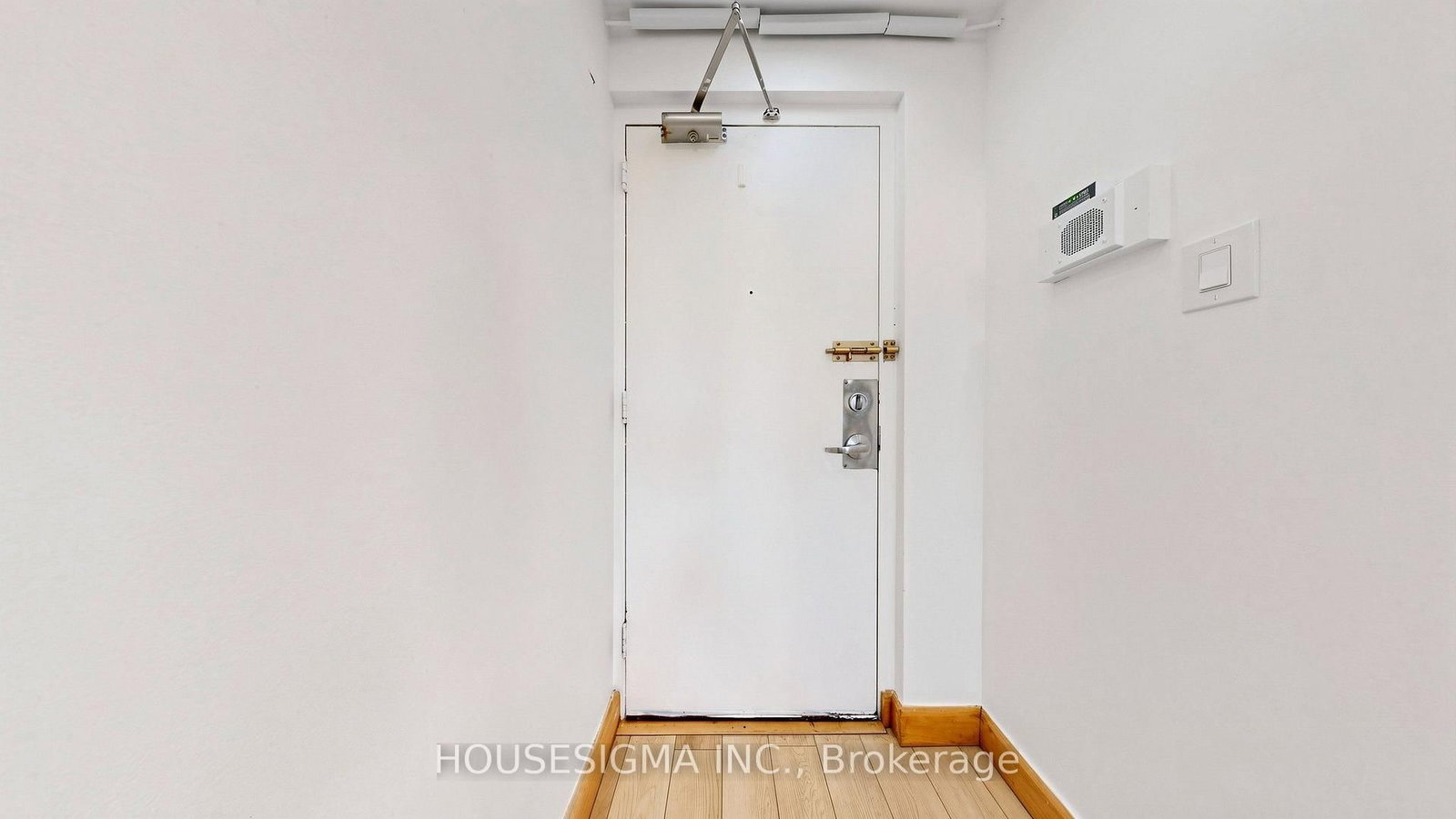 725 Don Mills Road • #305 • Toronto, ON photo 4