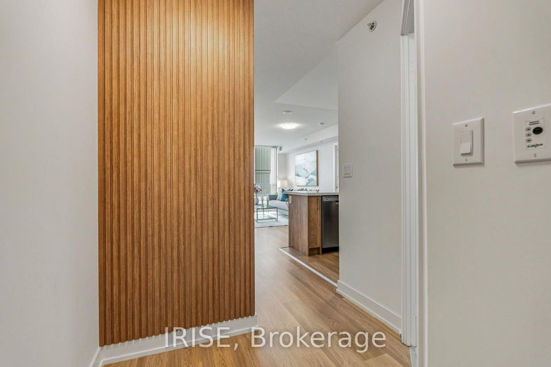 1006 - 5740 Yonge Street