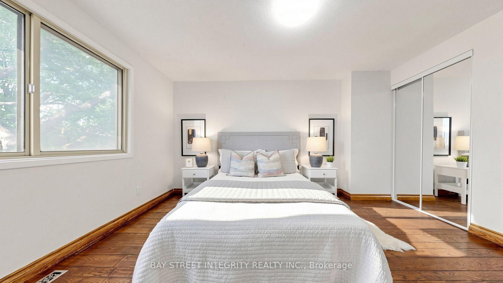 28 Townsend Road • Toronto, ON photo 24