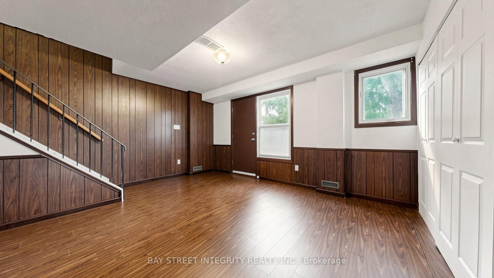 28 Townsend Road • Toronto, ON photo 35