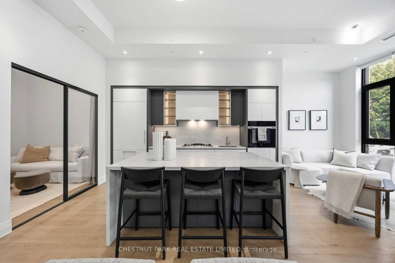 101 - 2 Forest Hill Road