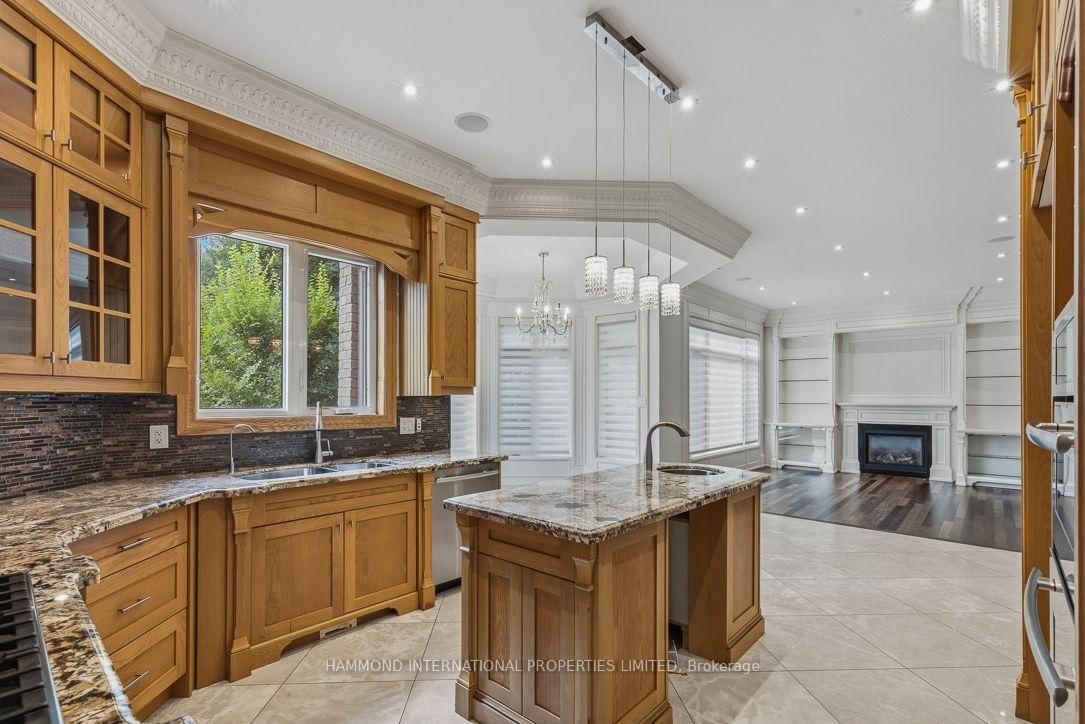 2706 Bayview Avenue • Toronto, ON photo 14
