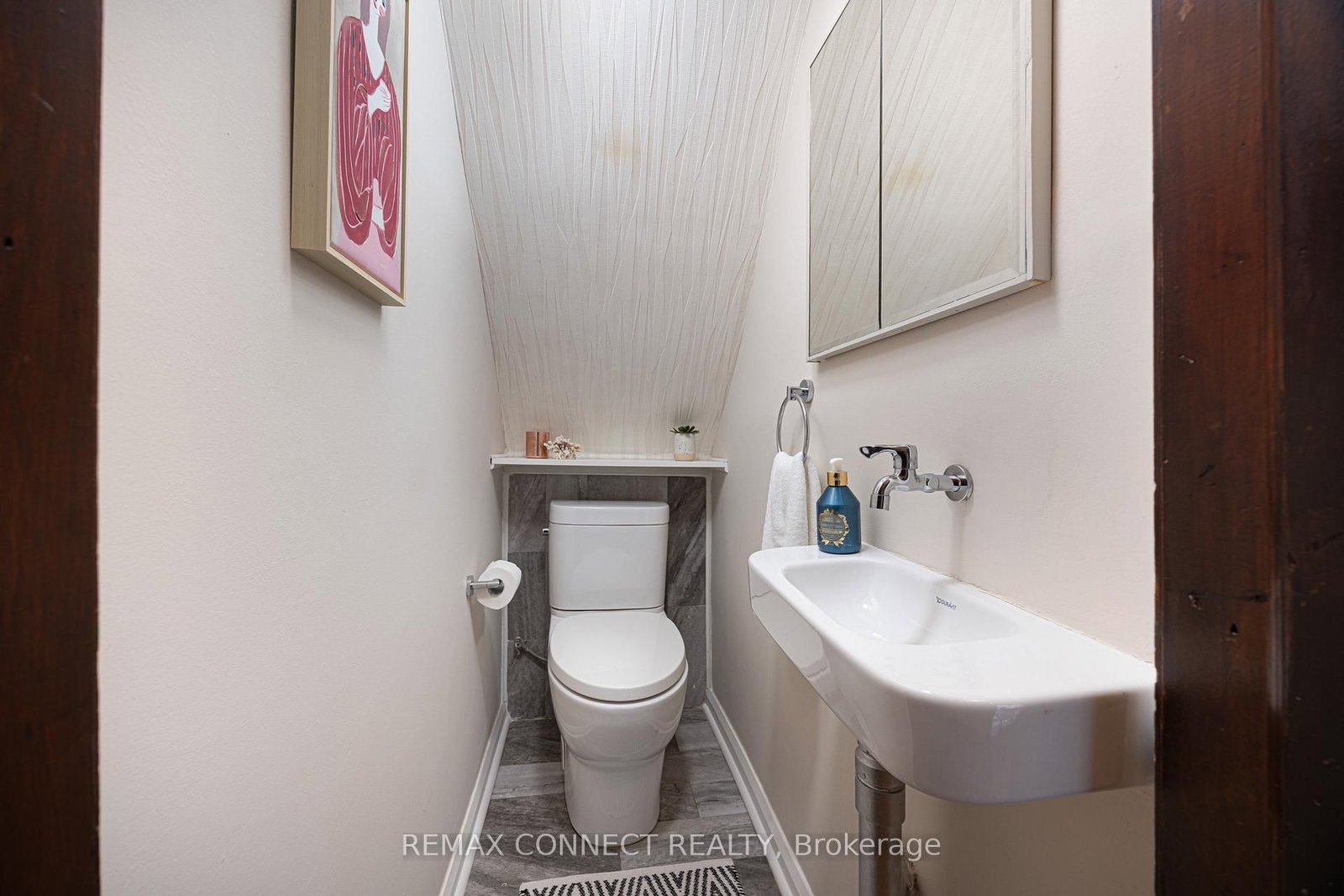 29 Denison Avenue • Toronto, ON photo 19