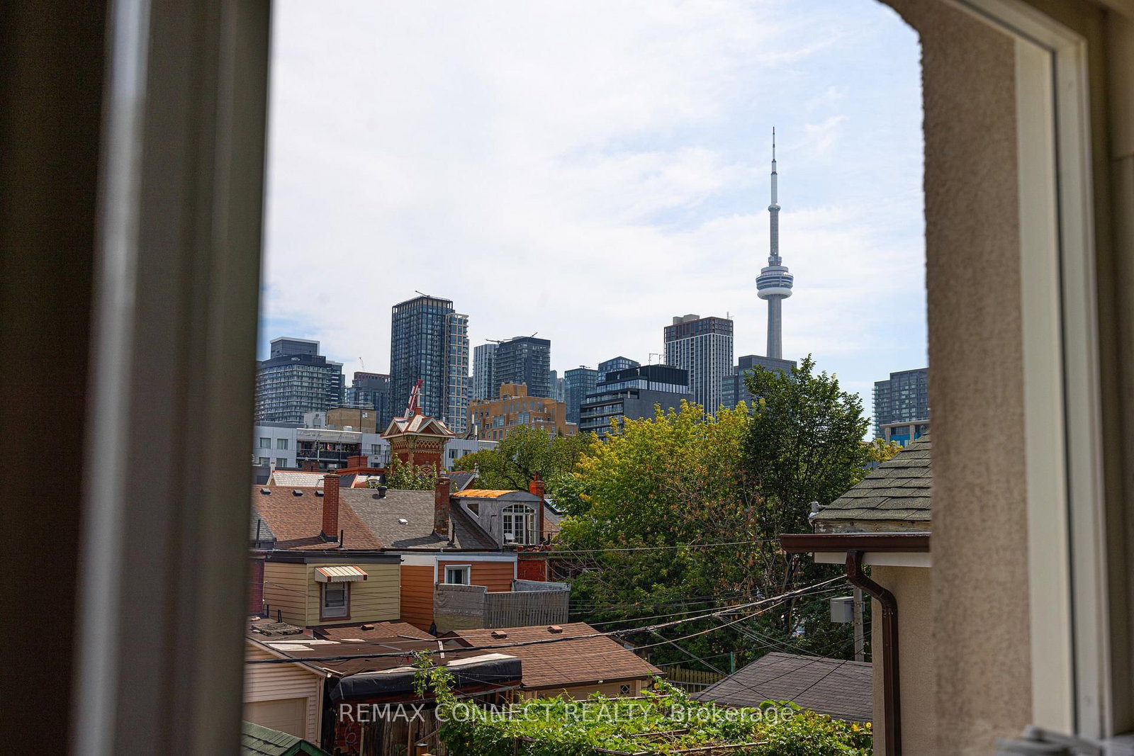 29 Denison Avenue • Toronto, ON photo 33