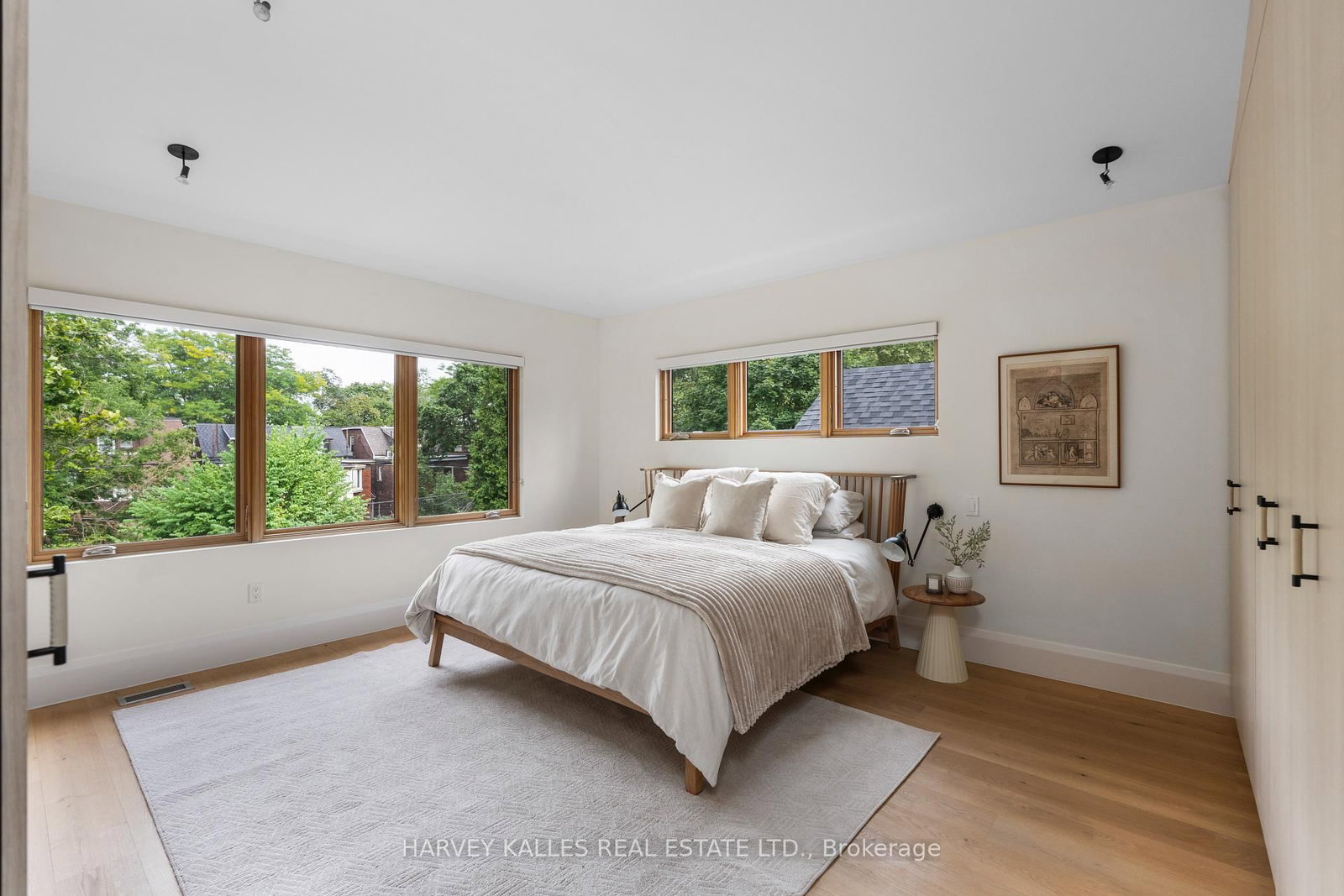 497 Palmerston Boulevard • Toronto, ON photo 29