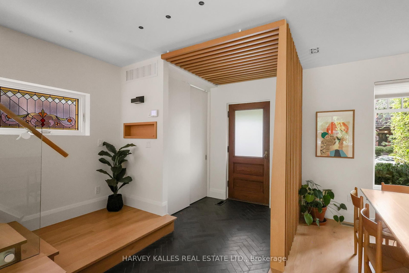 497 Palmerston Boulevard • Toronto, ON photo 4