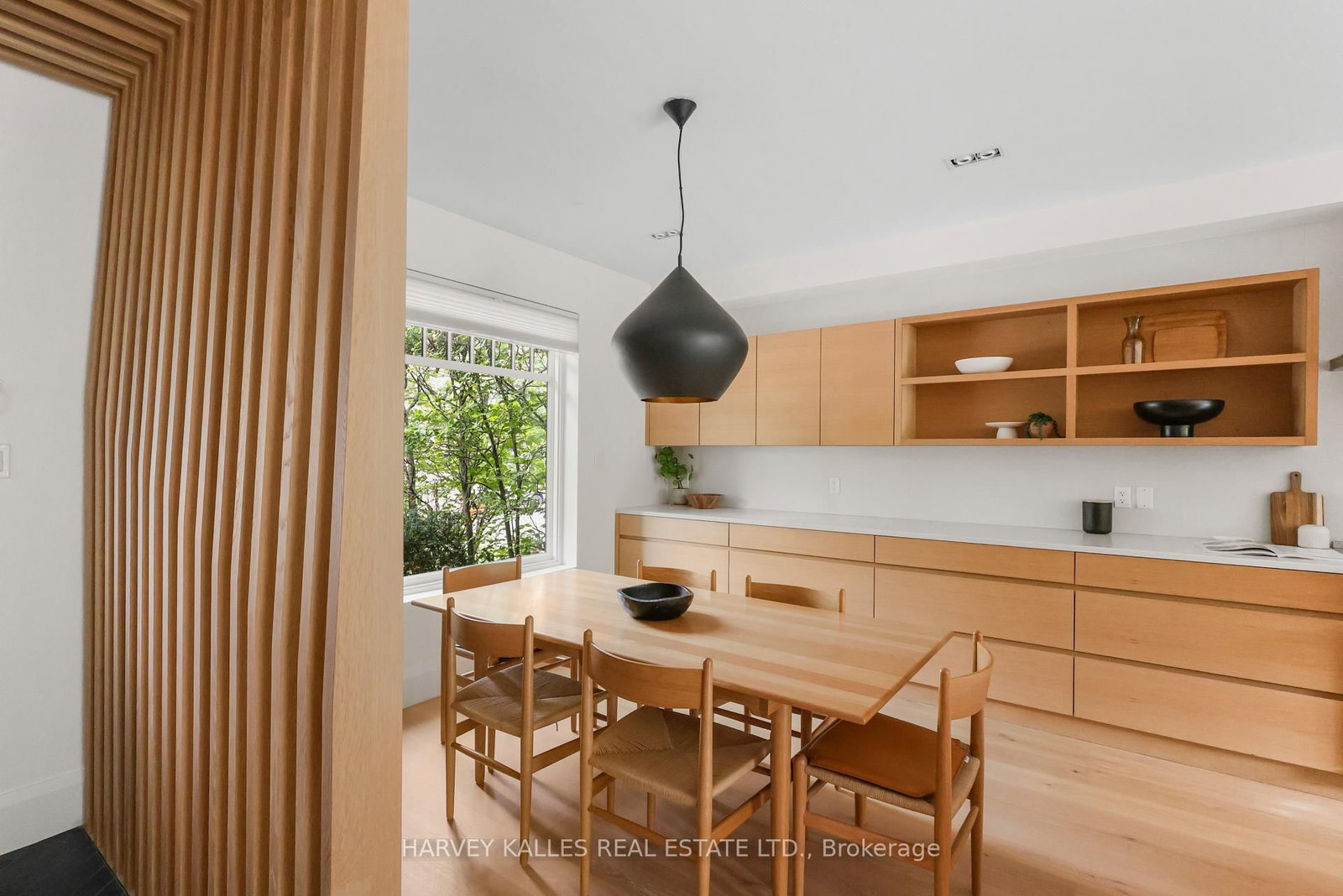 497 Palmerston Boulevard • Toronto, ON photo 5