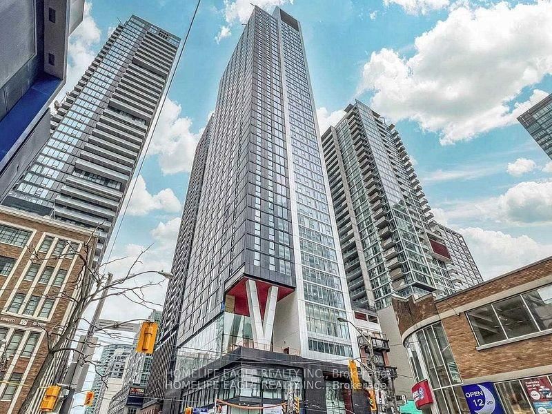 1108 - 357 King Street W